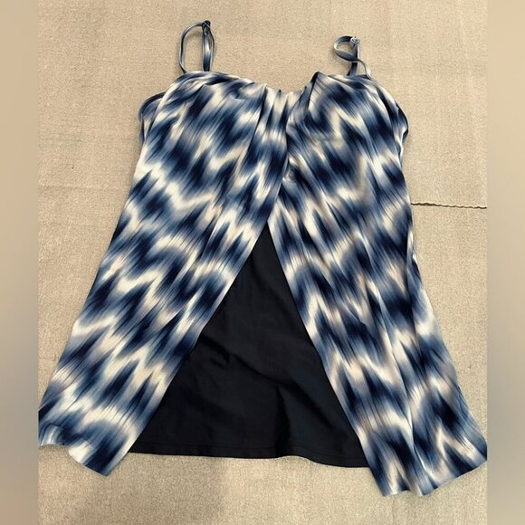 [US10]Miraclesuit Blue Waves Tankini Top - Picture 1 of 6